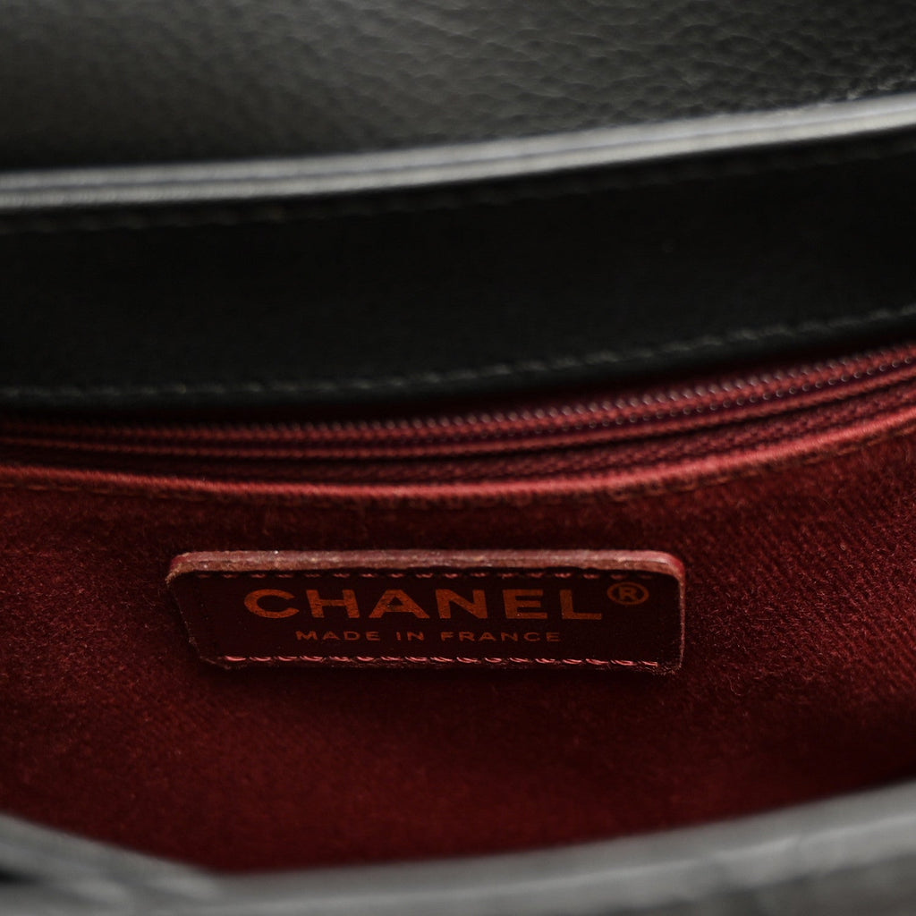 Calfskin Quilted Side Chain Compartment Flap Black