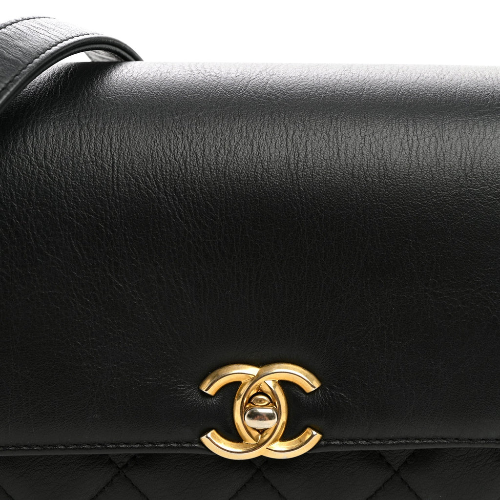 Calfskin Quilted Side Chain Compartment Flap Black