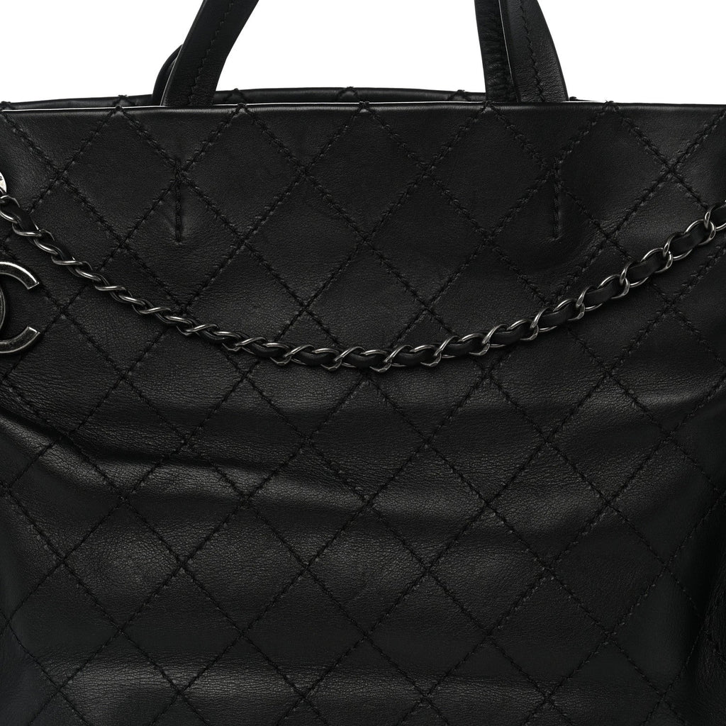 Grained Calfskin CC Pocket Tote Black