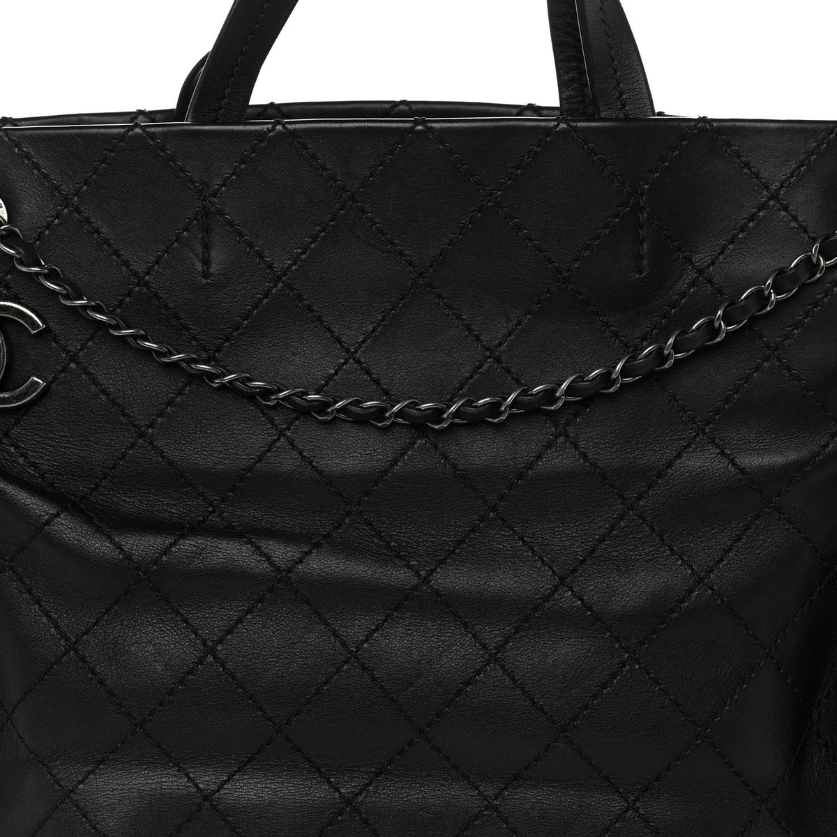 Grained Calfskin CC Pocket Tote Black