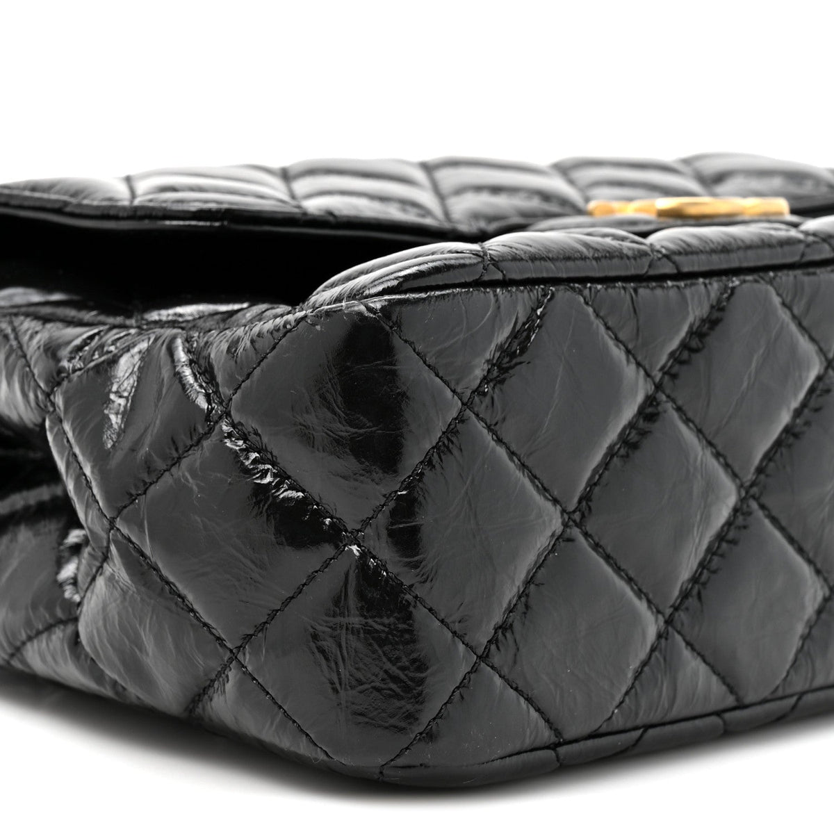 Shiny Crumpled Calfskin Quilted Wavy CC Hobo Black