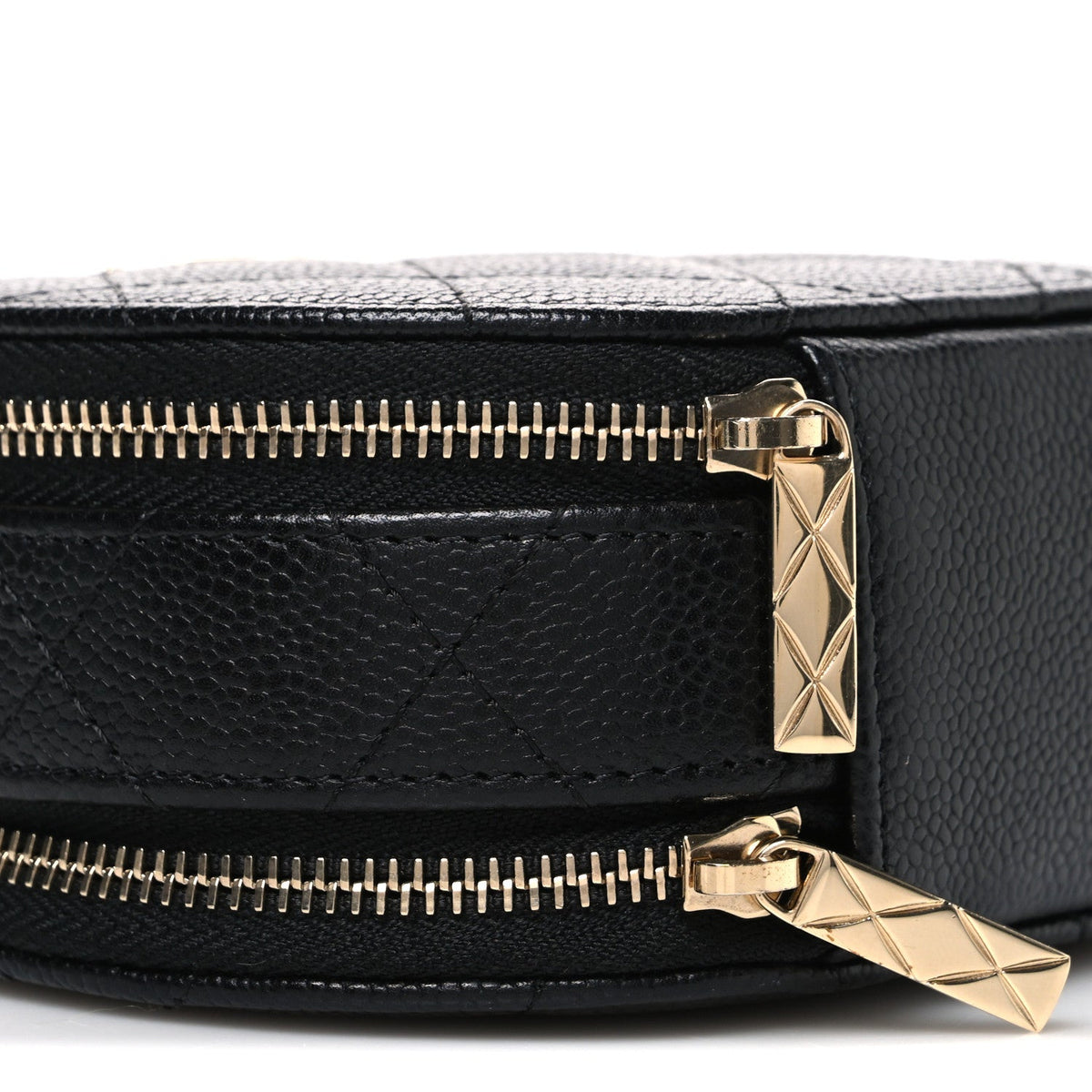 Caviar Quilted Round Handle With Care Vanity With Chain Black