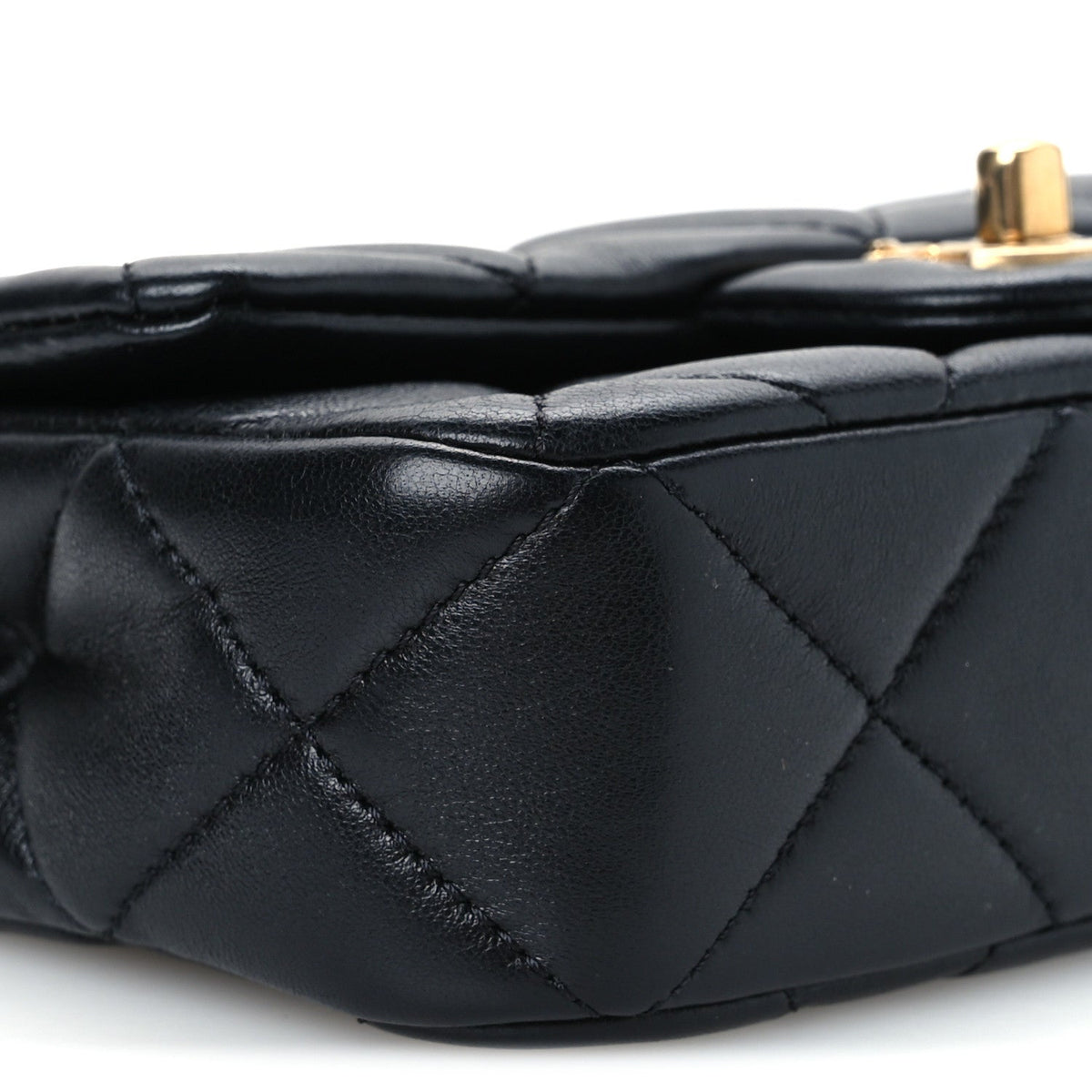 Lambskin Pearl Quilted Mini Flap Black
